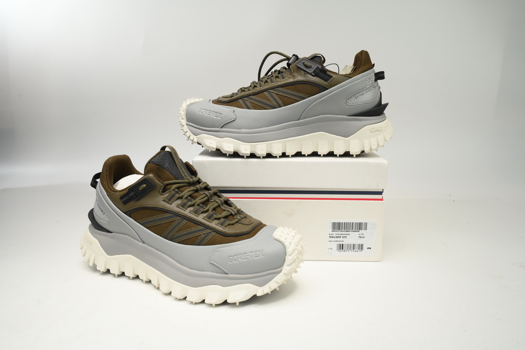 Moncler Trailgrip Fluorescent Black White Gray Khaki