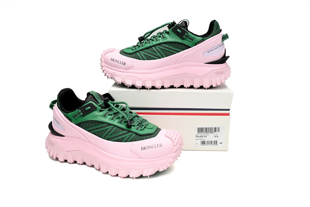 Moncler Trailgrip Fluorescent Black Green Powder