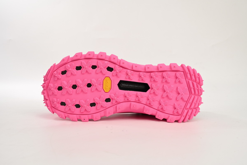 Moncler Trailgrip Pink