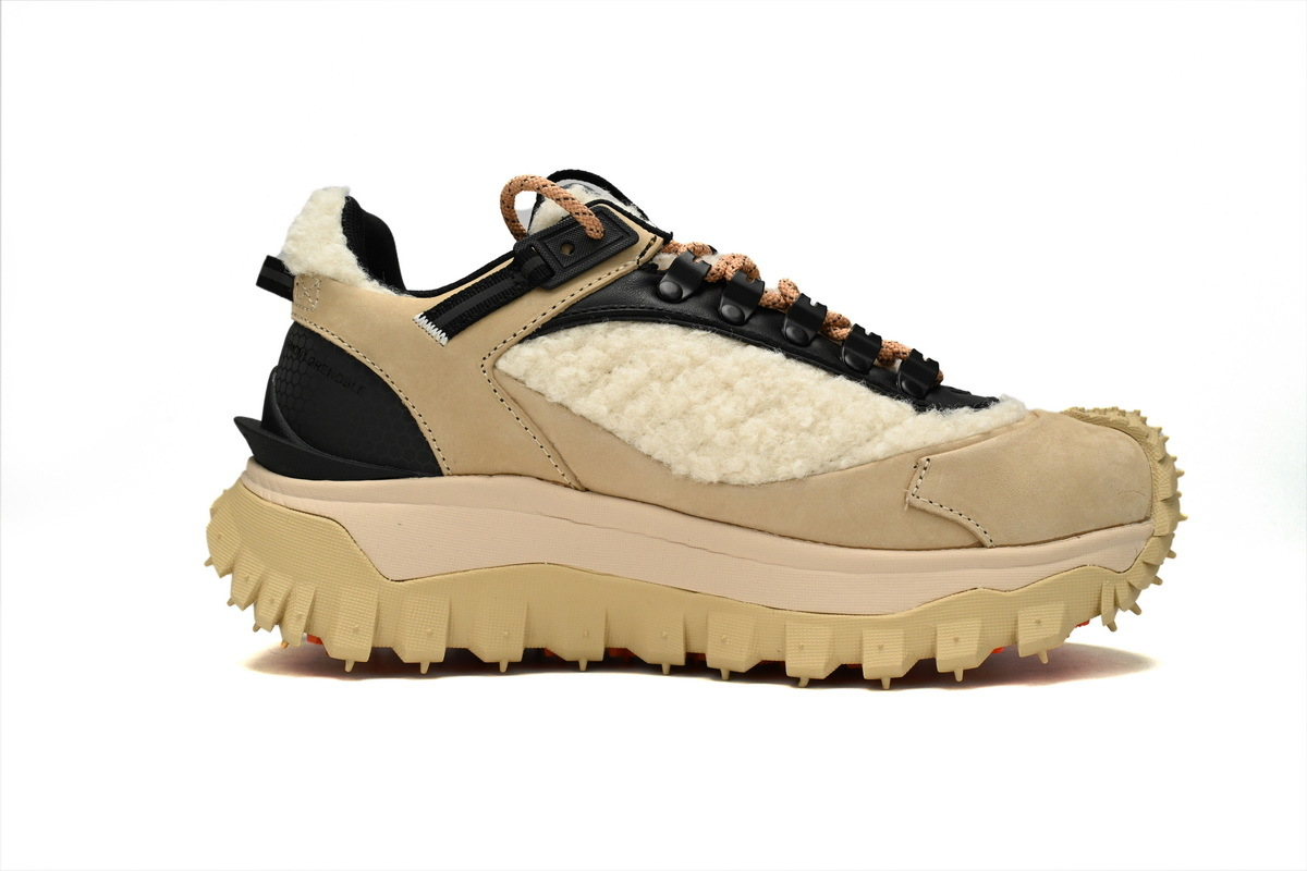 Moncler Trailgrip Fluorescent Black Velvet Khaki