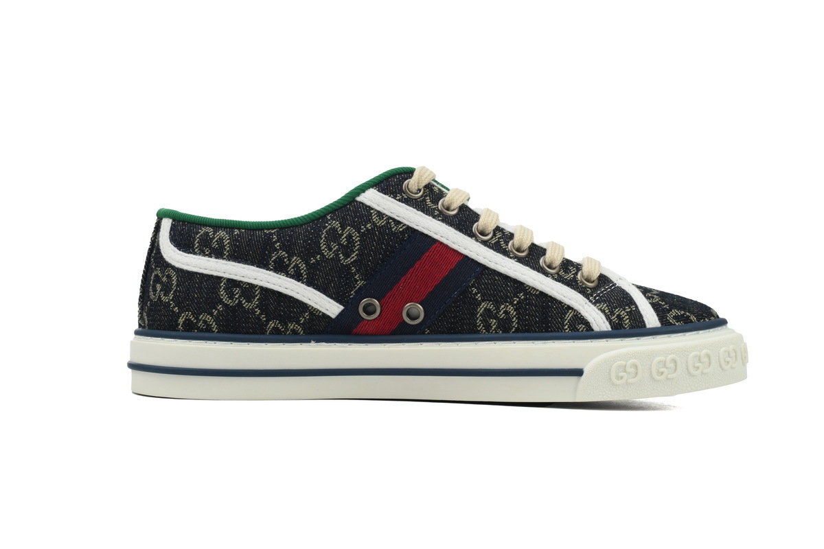Gucci Tennis GG Supreme