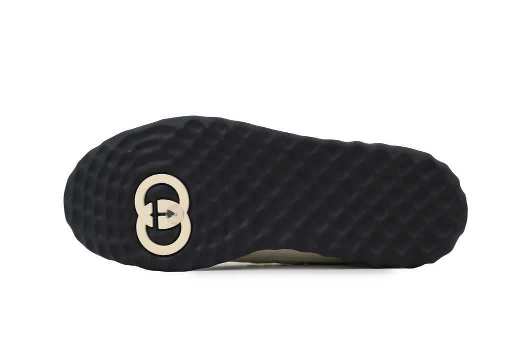 Gucci MAC Black White