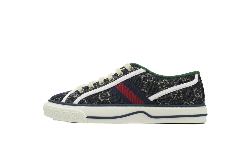 Gucci Tennis GG Supreme