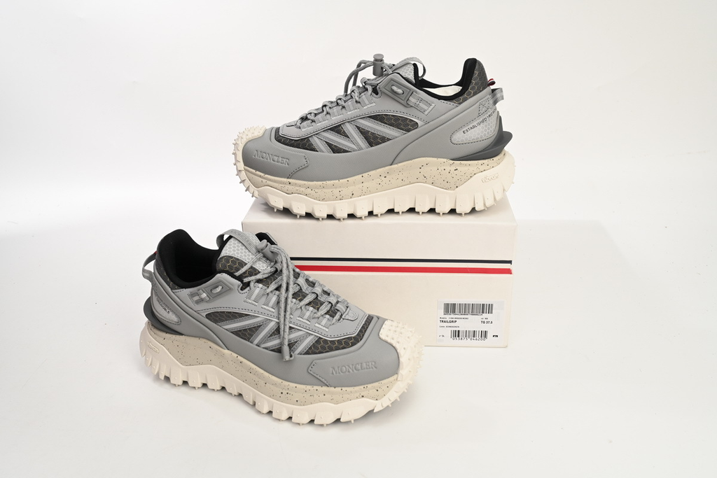 Moncler Trailgrip Grey
