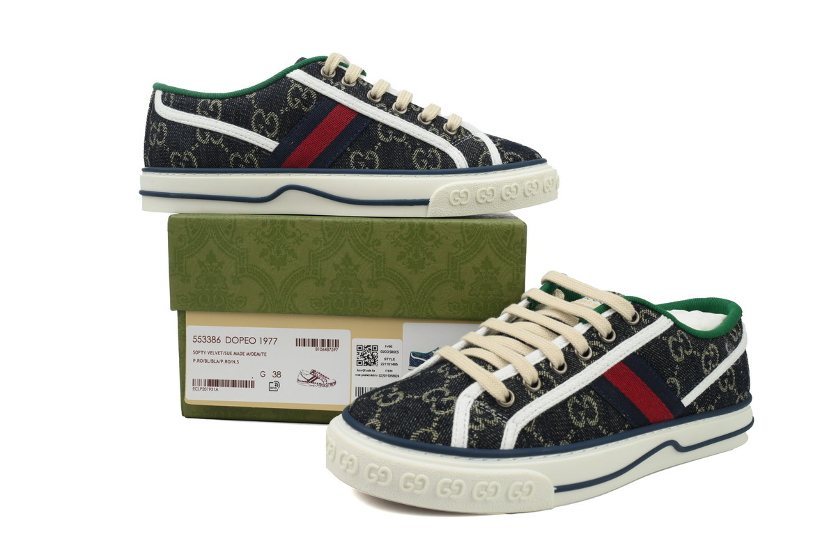 Gucci Tennis GG Supreme