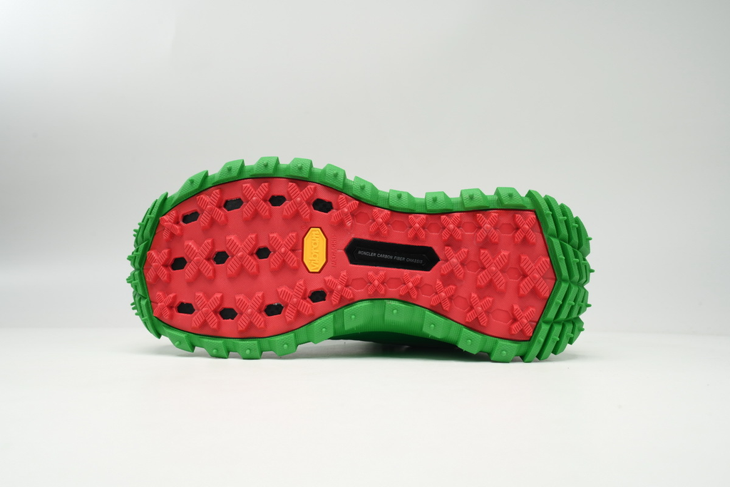 Moncler Trailgrip Fluorescent Black Green