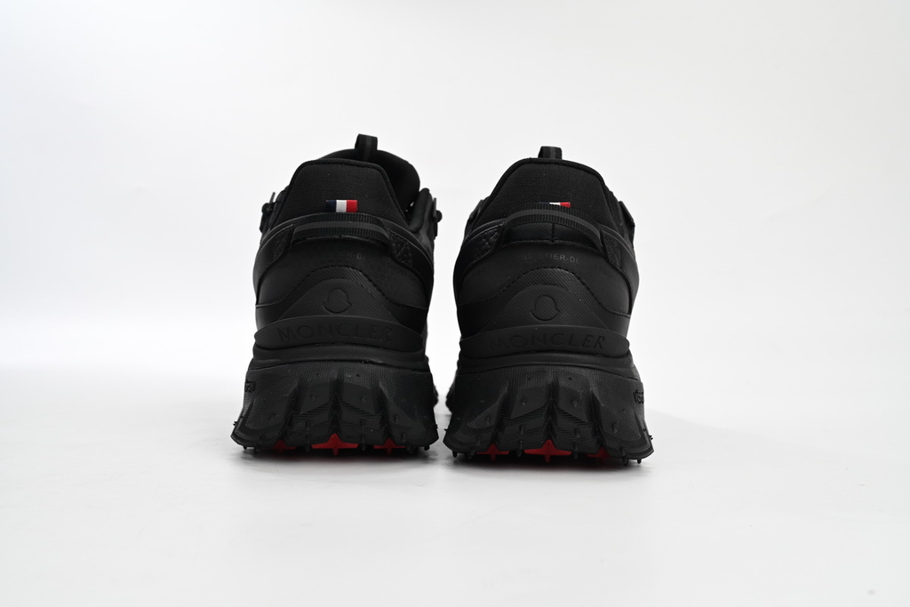 Moncler Trailgrip GTX Black