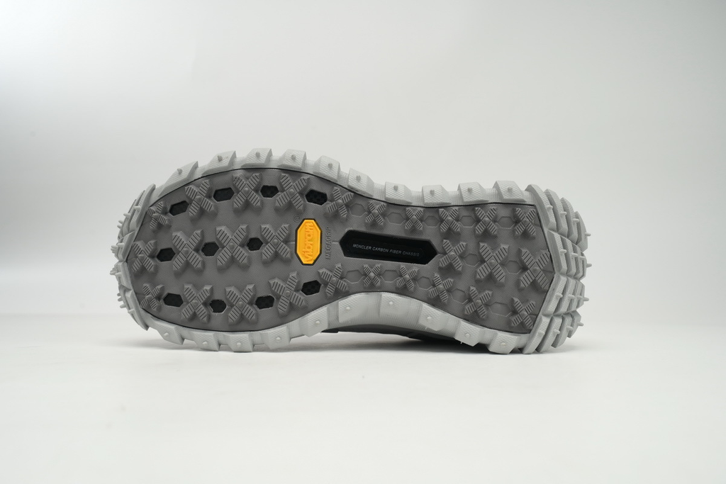 Moncler Trailgrip Fluorescent Black Anthill