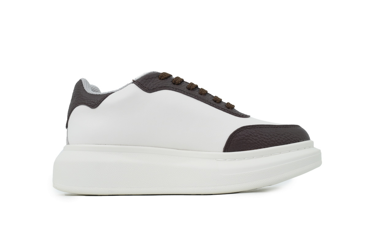 Alexander McQueen Sneaker Coffee Tail