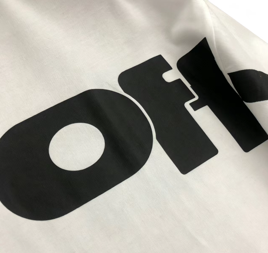 OFF-WHITE  T-Shirt