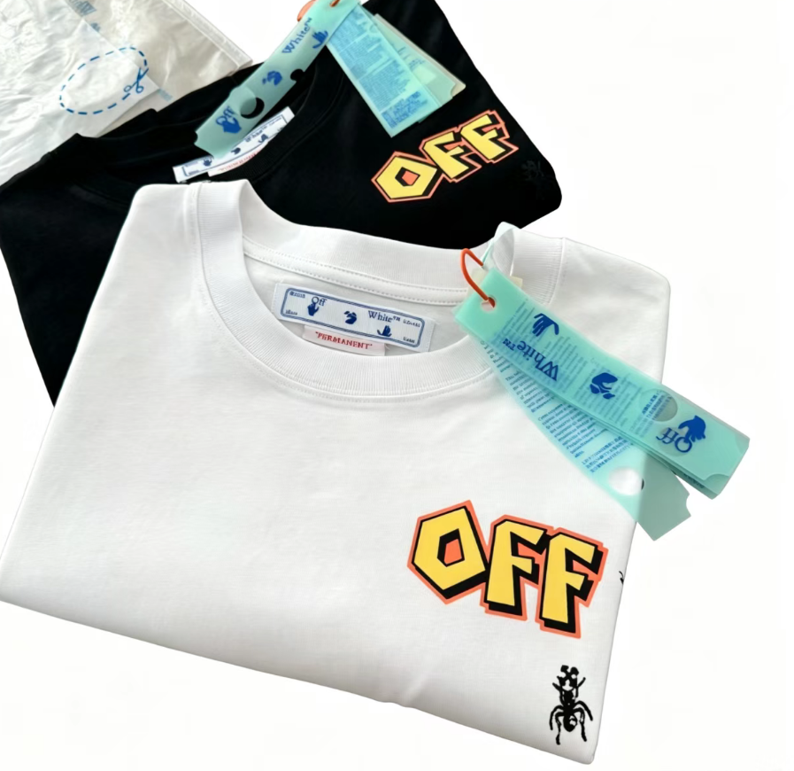 OFF-WHITE  T-Shirt