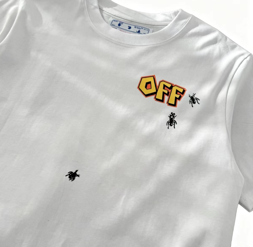 OFF-WHITE  T-Shirt