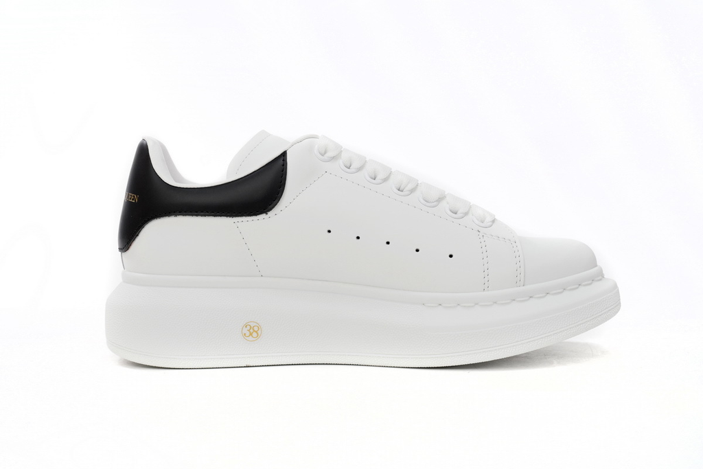 Alexander McQueen Sneaker Black Skin