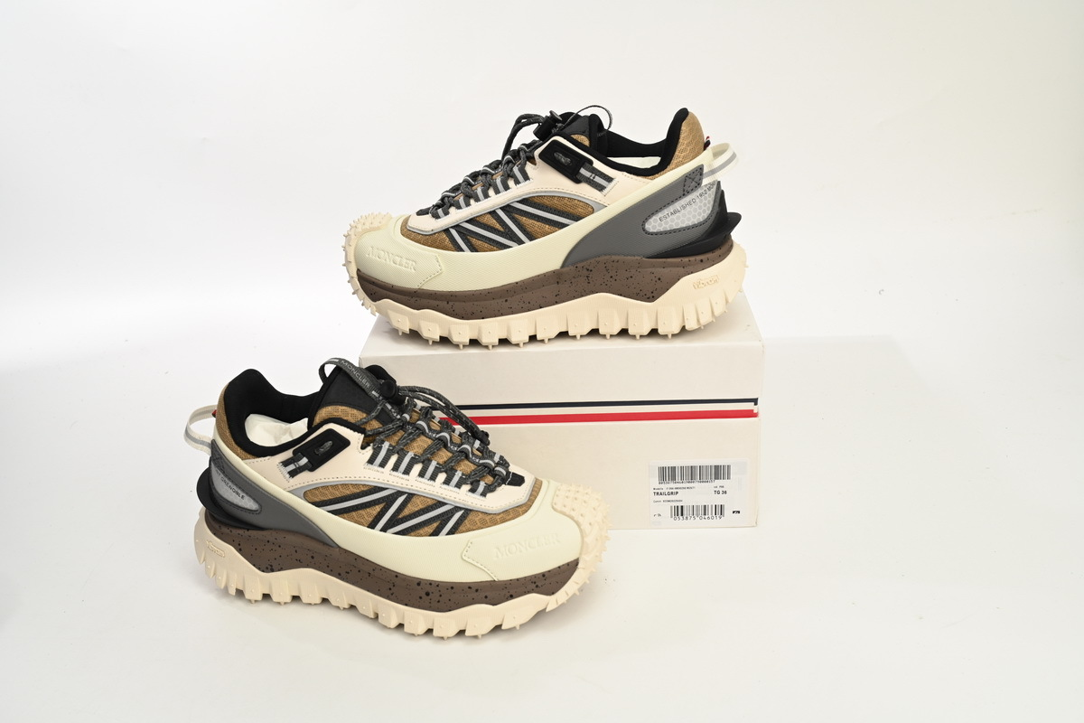 Moncler Trailgrip Grey