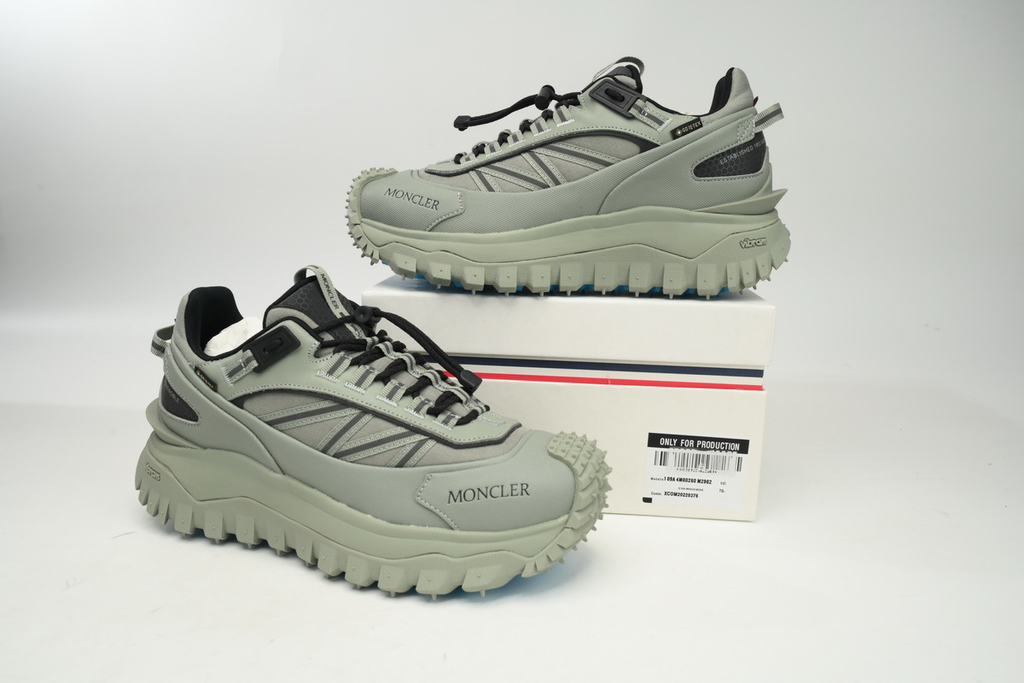 Moncler Trailgrip Fluorescent Black Black Ash