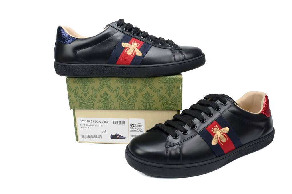 Gucci Ace Embroidered Black Leather Bee Sneaker