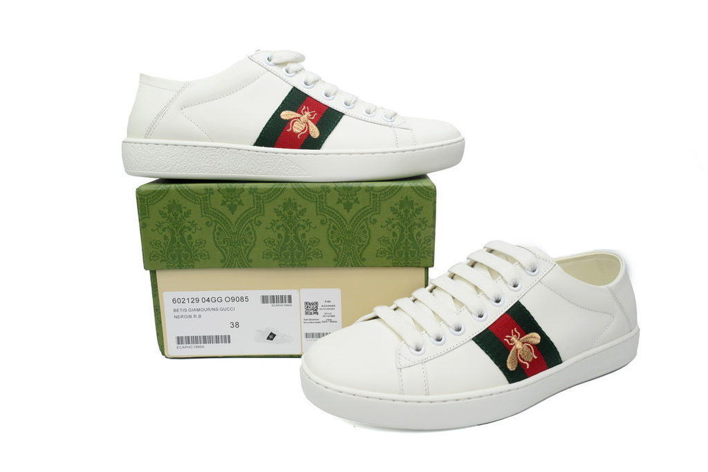 Gucci Ace Embroidered Bee Fold-Down Sneaker